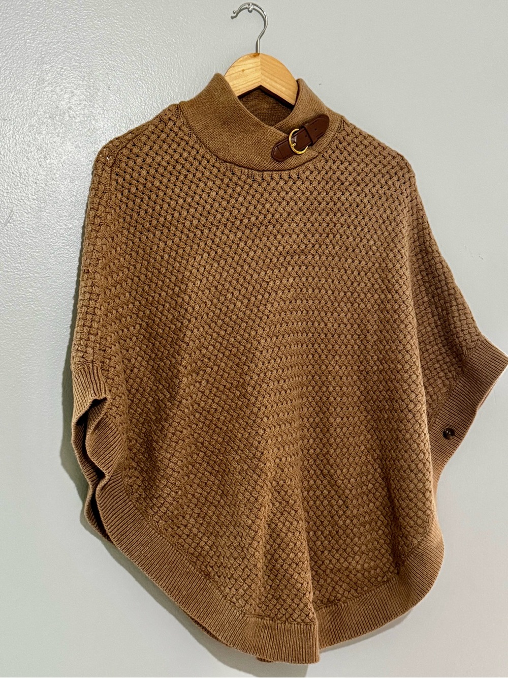 Women’s Banana Republic Brown Knit Preppy Poncho Sweater with Buckle Collar
